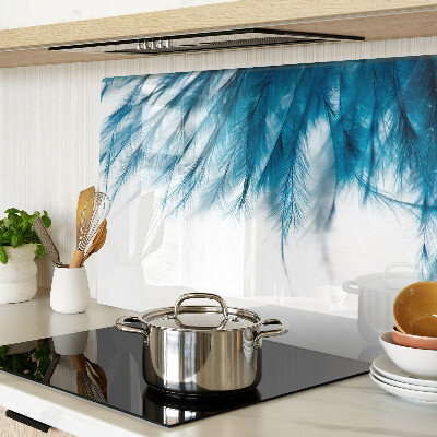 Tocător de bucătărie Pene albastre pe fundal alb