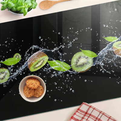 Tocător sticlă Kiwi în apă cu frunze