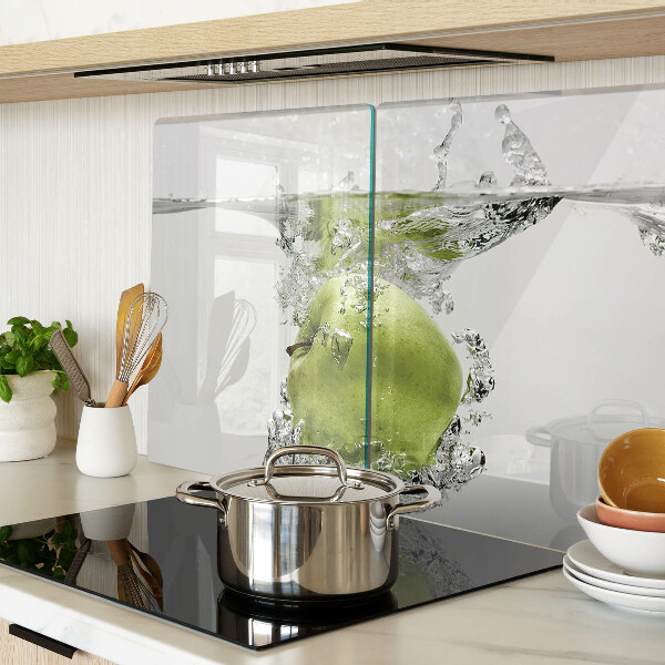 Tocător sticlă Măr verde în apă