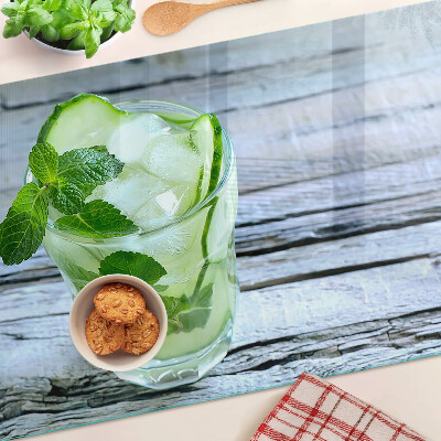 Tocător din sticlă Un cocktail răcoritor cu mentă