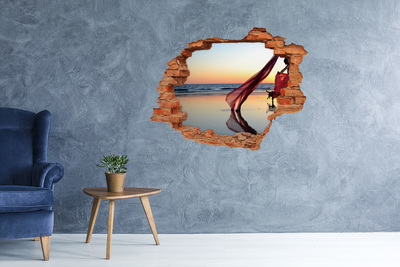 Fototapet un zid spart cu priveliște Dansând pe plajă la apus