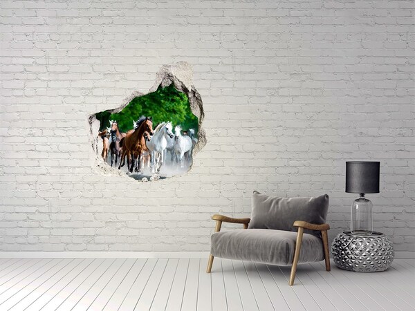 Fototapet un zid spart cu priveliște O turmă de cai în fugă