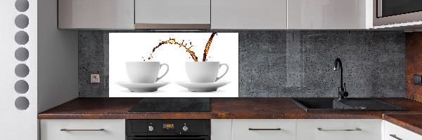 Panou de bucătărie Turnând cafea