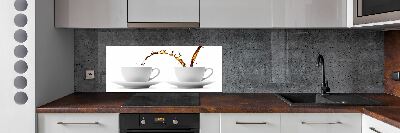 Panou de bucătărie Turnând cafea