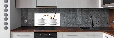 Panou de bucătărie Turnând cafea