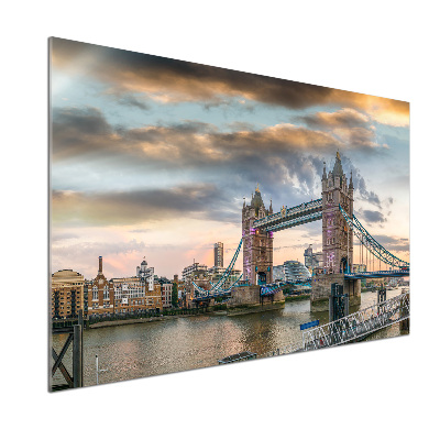 Panou sticla securizata bucatarie Tower Bridge din Londra
