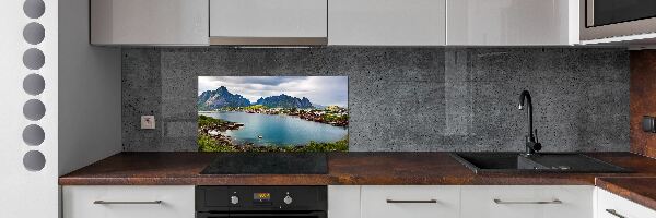 Panou sticla securizata bucatarie Lofoten din Norvegia