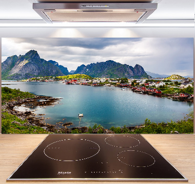 Panou sticla securizata bucatarie Lofoten din Norvegia
