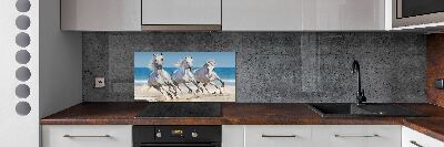 Panou sticlă decorativa bucătărie White Beach Horse