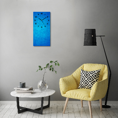 Ceas de sticlă pe perete vertical abstract