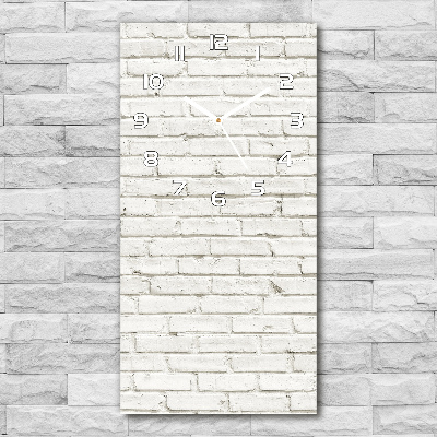 Ceas de sticlă pe perete vertical zid de cărămidă