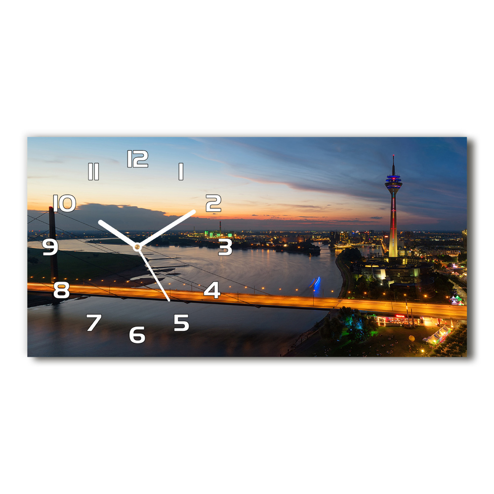 Ceas de perete modern din sticla Dusseldorf, Germania