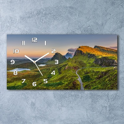 Ceas de perete orizontal din sticlă Dealurile din Scoția