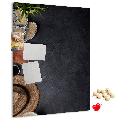 Tabla de pluta Aranjament elegant cu accente naturale