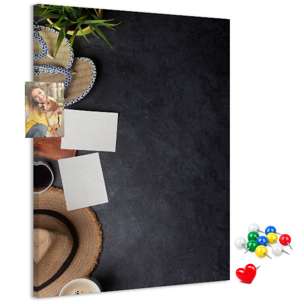 Tabla de pluta Aranjament elegant cu accente naturale
