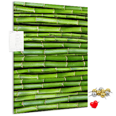 Panou plută Tulpini verzi de bambus într-un aranjament armonios