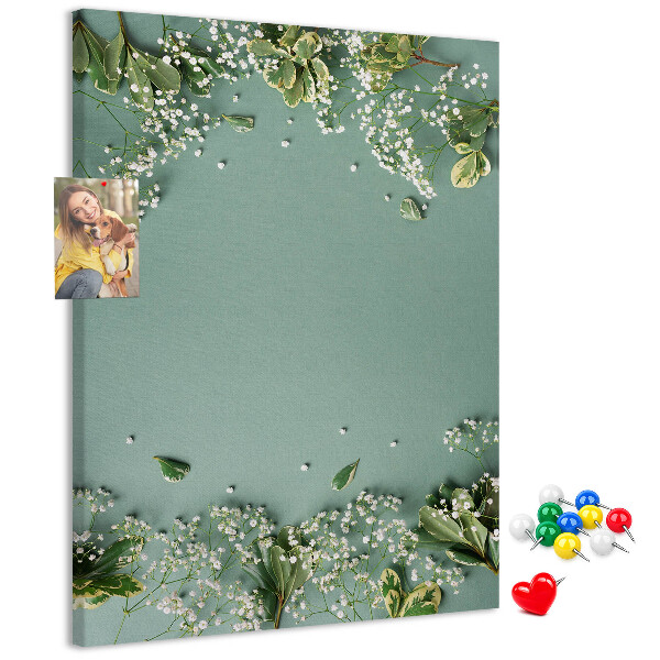 Panou plută Fundal verde cu flori și frunze delicate