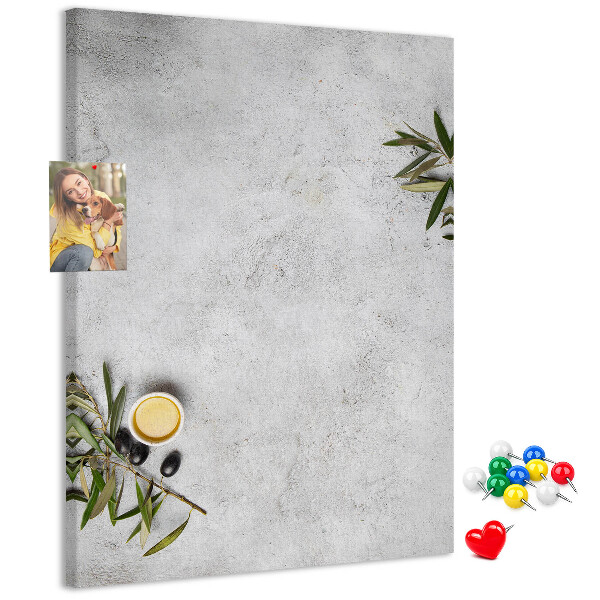Tabla de pluta Fundal minimalist cu accent de măsliniu