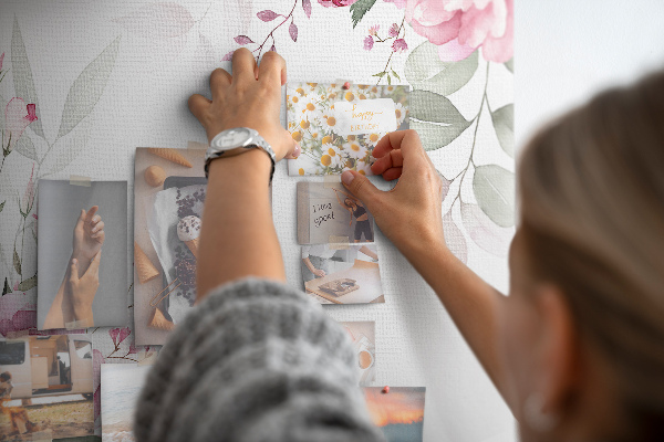 Tabla de pluta Model floral în nuanțe delicate de roz