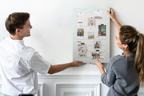 Panou plută Plan săptămânal într-un model geometric