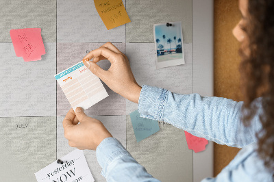 Tabla de pluta Planificator anual cu design minimalist