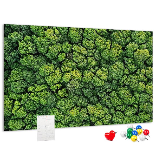 Panou de pluta O pădure verde cu vegetație densă