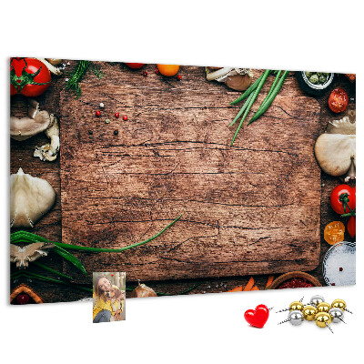 Panou din pluta Ingrediente naturale pe un fundal de lemn
