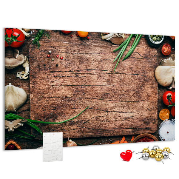 Panou din pluta Ingrediente naturale pe un fundal de lemn