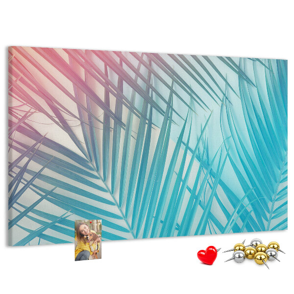 Panou din pluta Frunze tropicale pe un fundal pastel