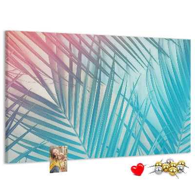 Panou din pluta Frunze tropicale pe un fundal pastel