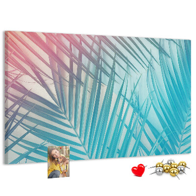 Panou din pluta Frunze tropicale pe un fundal pastel