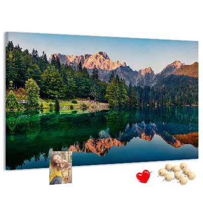 Panou de pluta Peisaj montan reflectat în lac