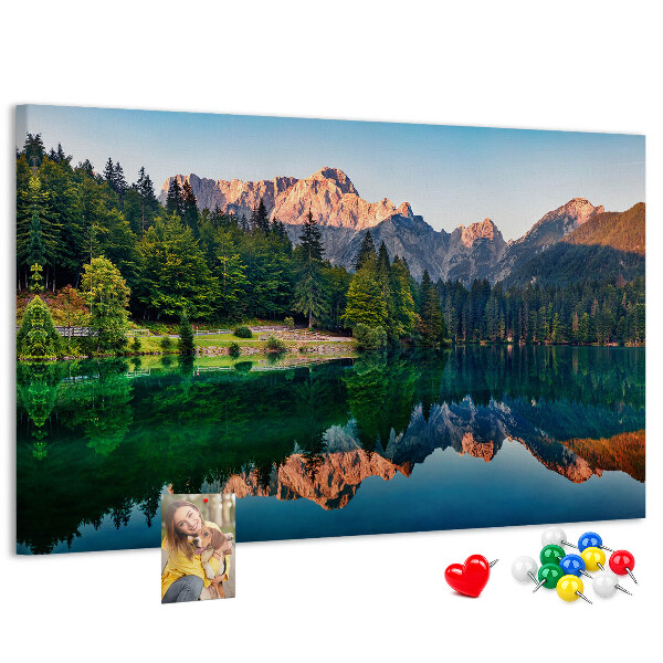 Panou de pluta Peisaj montan reflectat în lac