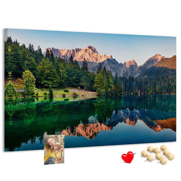 Panou de pluta Peisaj montan reflectat în lac