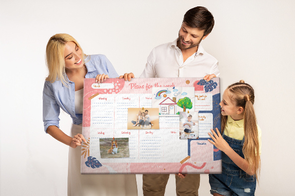 Panou de pluta O agendă săptămânală colorată cu motiv vegetal