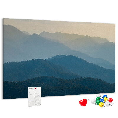 Panou din pluta Peisaj montan în nuanțe delicate.