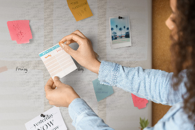 Panou din pluta Planificator săptămânal cu design minimalist