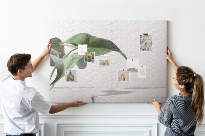Panou de pluta Frunze delicate pe un fundal minimalist