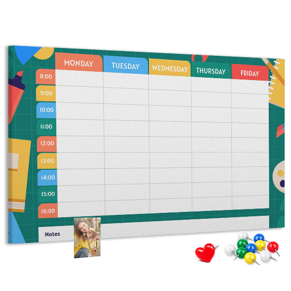 Panou din pluta Un plan săptămânal creativ cu accente colorate