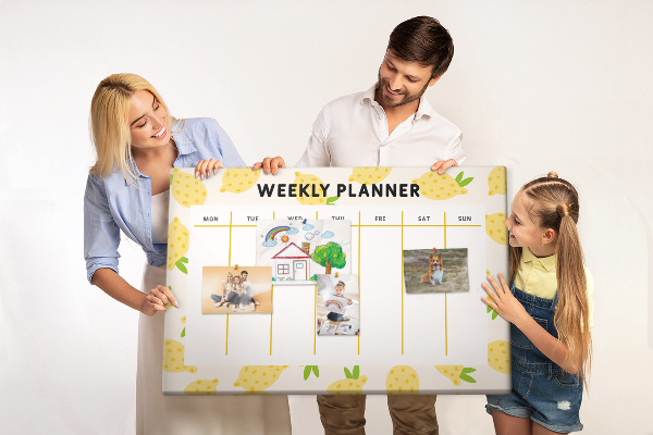 Panou din pluta Calendar săptămânal cu motiv de lămâie