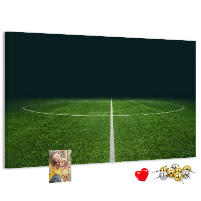 Panou din pluta Teren de fotbal cu linii și iarbă.