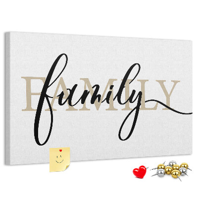 Panou de pluta Inscripție elegantă „familie” pe fundal alb