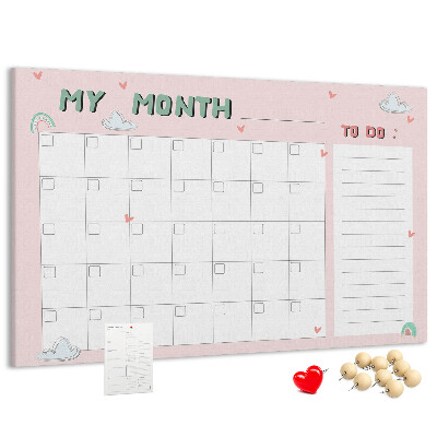 Panou din pluta Calendar roz cu nori și inimioare