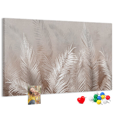 Panou de pluta Frunze delicate de palmier pe un fundal neutru