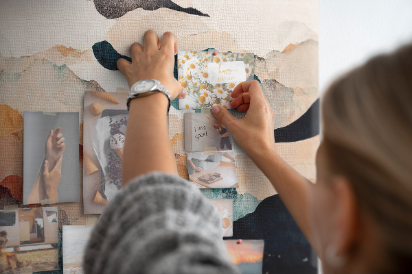 Panou din pluta Nori abstracte în culori estompate
