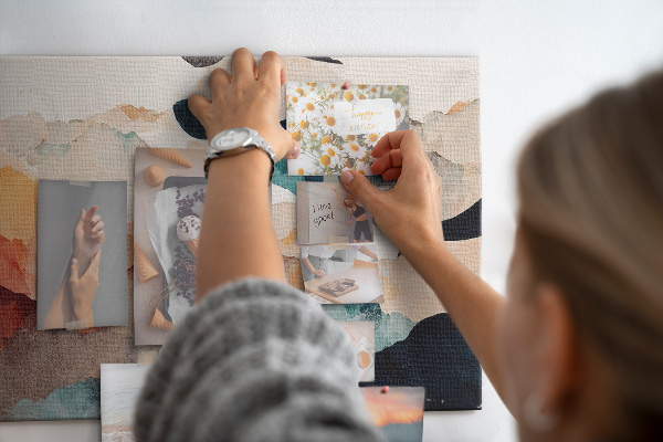 Panou din pluta Nori abstracte în culori estompate