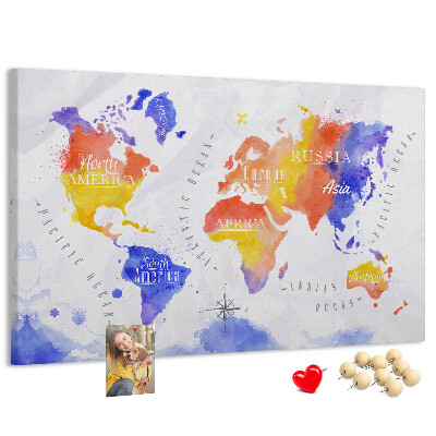 Panou de pluta Hartă a lumii colorată în stil acuarelă