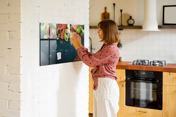 Tablă cu marker Inspirații culinare colorate pe perete