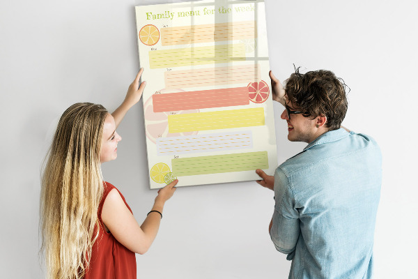 Tablă cu marker Planul de mese pentru familie pentru săptămână