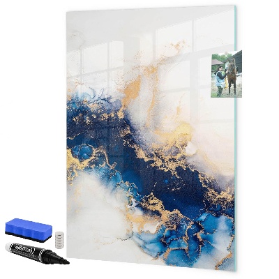 Tablă cu marker O tablă elegantă pentru notițe și fotografii
